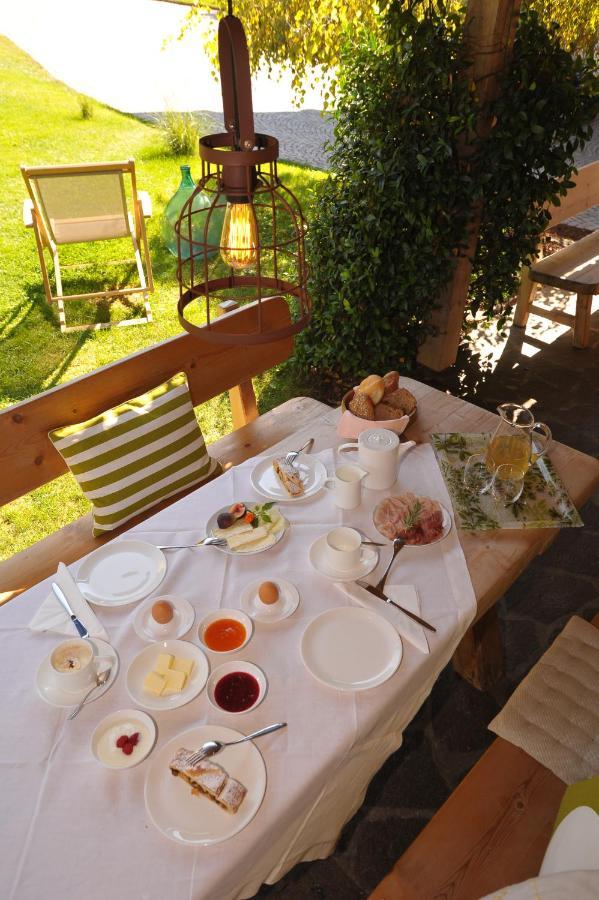 Schiessstandhof Bed and Breakfast Montagna Eksteriør billede